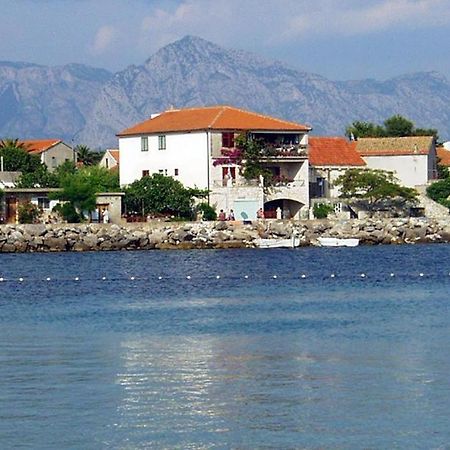 Apartments Bartul Sućuraj Eksteriør bilde