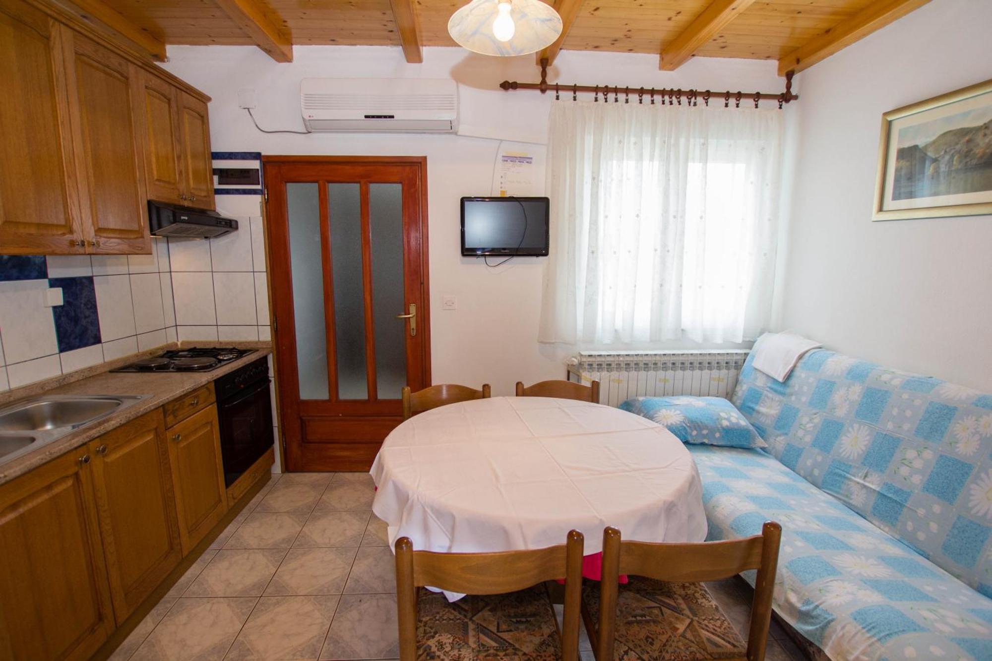 Apartments Bartul Sućuraj Rom bilde