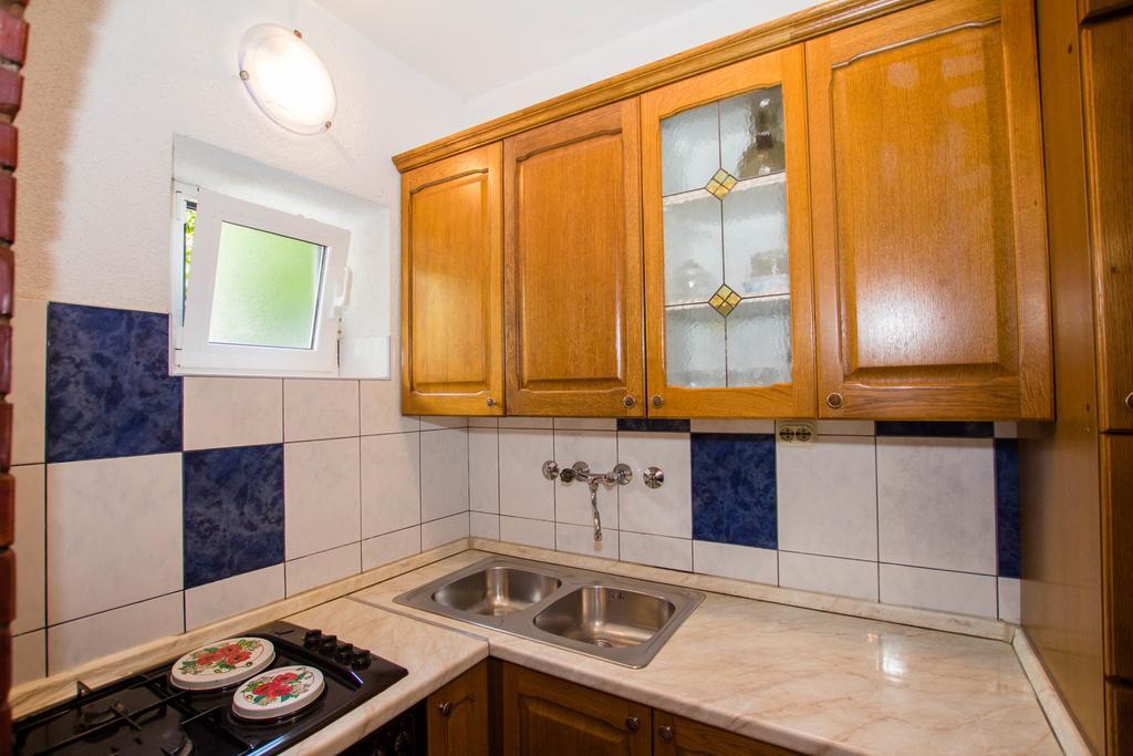 Apartments Bartul Sućuraj Eksteriør bilde