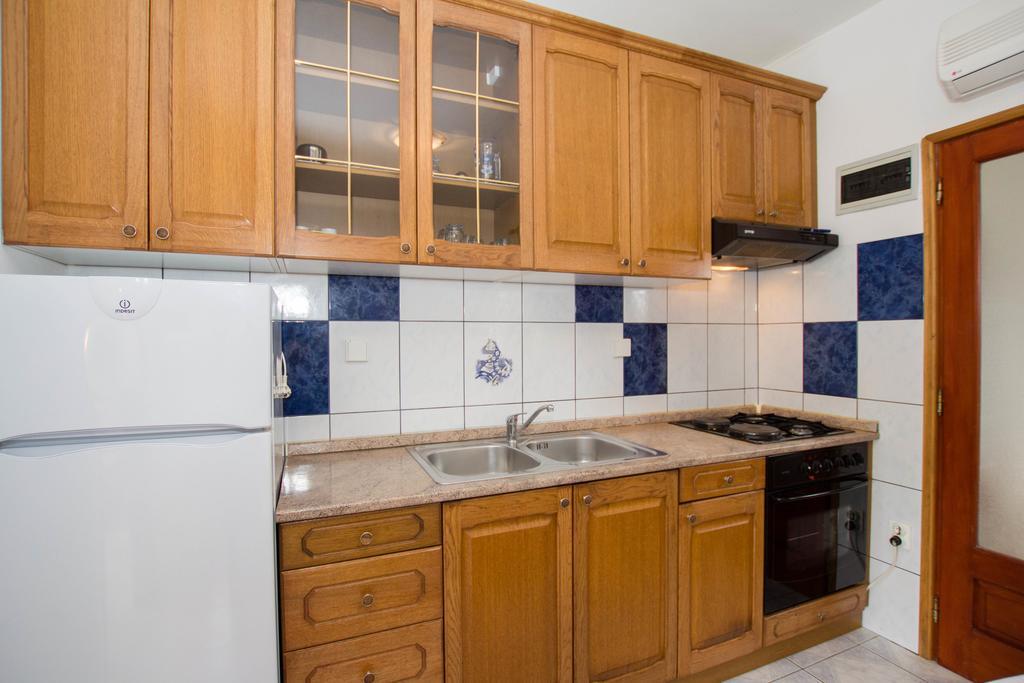Apartments Bartul Sućuraj Eksteriør bilde