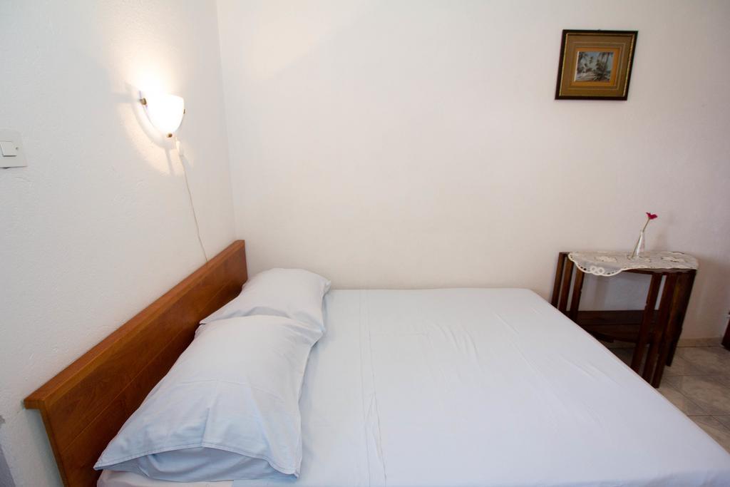 Apartments Bartul Sućuraj Eksteriør bilde
