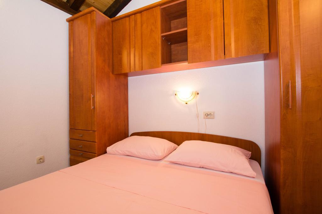 Apartments Bartul Sućuraj Eksteriør bilde